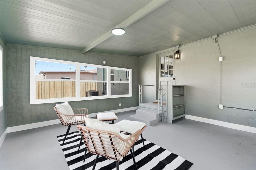 Image 35 of property listing at 3593 BENSON AVENUE N, St Petersburg, FL 33713