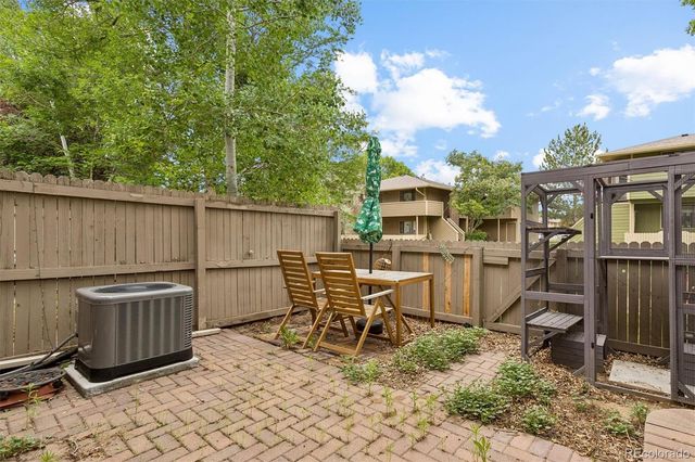 1077 Artemis Circle, Lafayette, CO 80026
