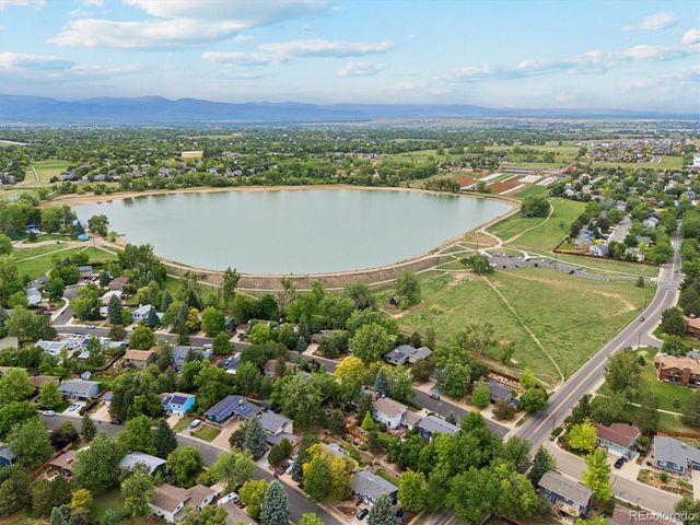 1077 Artemis Circle, Lafayette, CO 80026