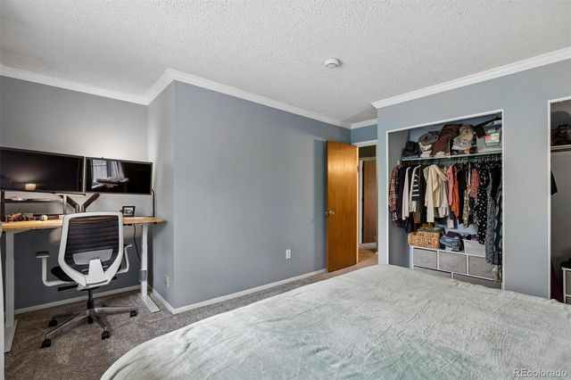 1077 Artemis Circle, Lafayette, CO 80026