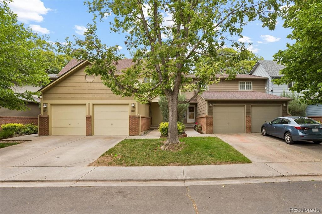 1077 Artemis Circle, Lafayette, CO 80026