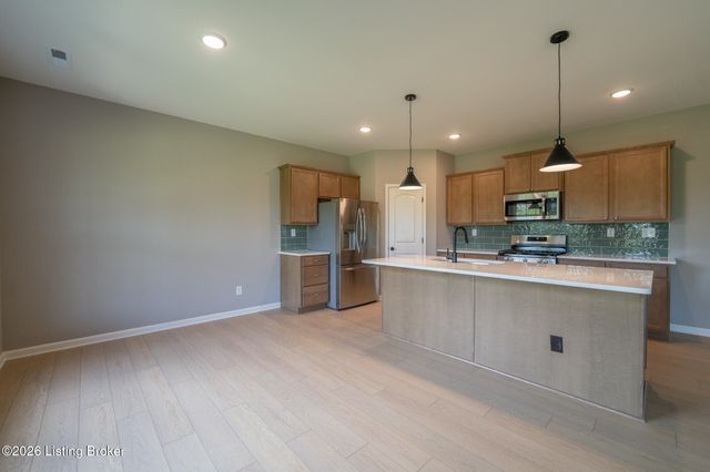 7923 Copper Drift Way, Louisville, KY 40291