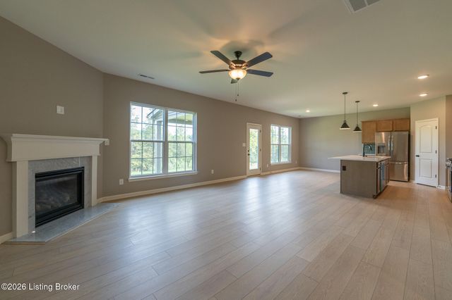 7923 Copper Drift Way, Louisville, KY 40291