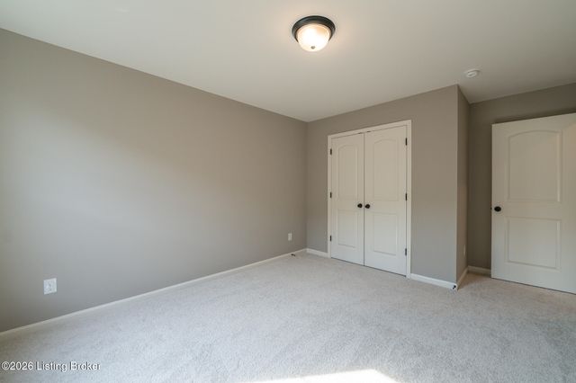 7923 Copper Drift Way, Louisville, KY 40291