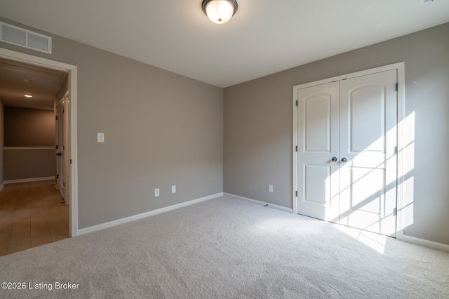 7923 Copper Drift Way, Louisville, KY 40291