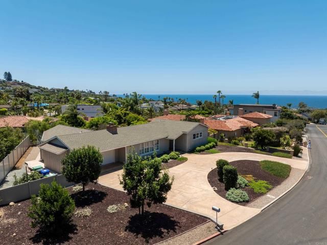 1381 W Muirlands Drive, La Jolla (san Diego), CA 92037