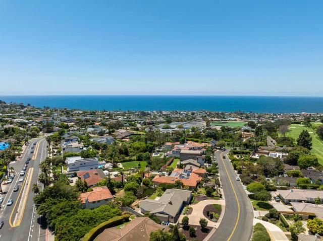 1381 W Muirlands Drive, La Jolla (san Diego), CA 92037