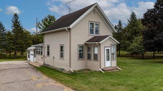 275 S MAIN STREET, Iola, WI 54945