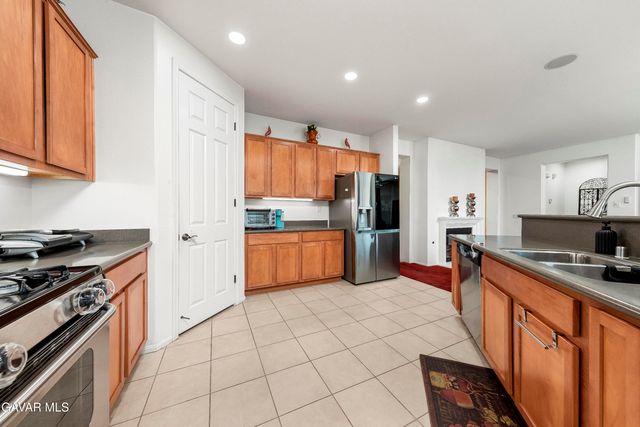 6852 Buchet Drive, Palmdale, CA 93552