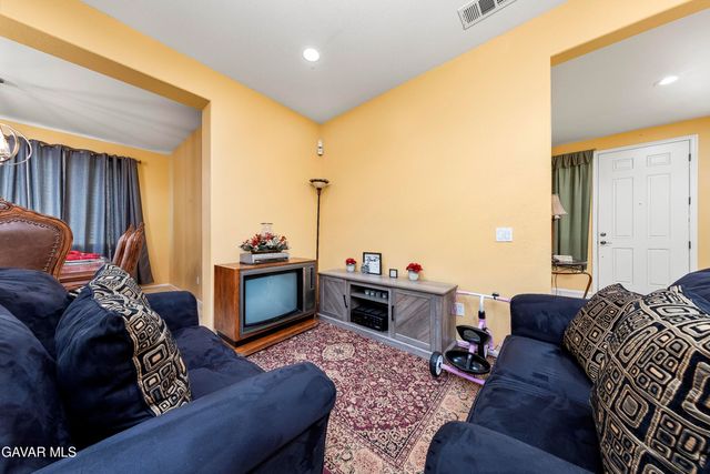 6852 Buchet Drive, Palmdale, CA 93552