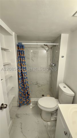 1351 NE Miami Gardens Dr 422E, Miami, FL 33179