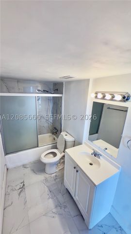 1351 NE Miami Gardens Dr 422E, Miami, FL 33179