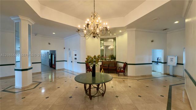 1351 NE Miami Gardens Dr 422E, Miami, FL 33179