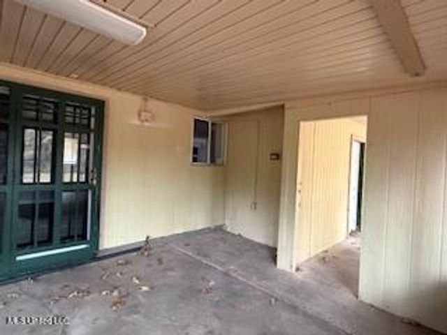 5804 Sedgwick Drive, Jackson, MS 39211