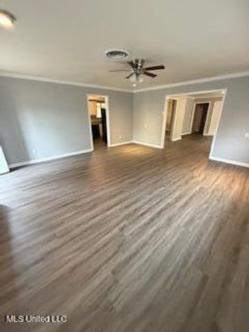 5804 Sedgwick Drive, Jackson, MS 39211