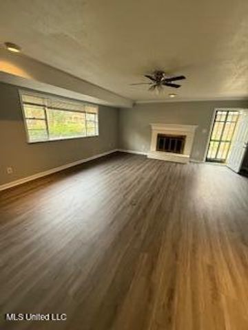 5804 Sedgwick Drive, Jackson, MS 39211