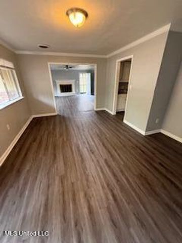 5804 Sedgwick Drive, Jackson, MS 39211