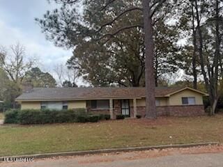 5804 Sedgwick Drive, Jackson, MS 39211