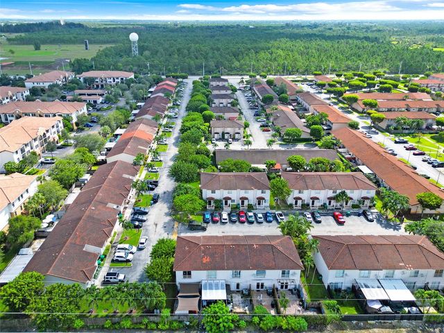 16928 SW 138th Ct, Miami, FL 33177