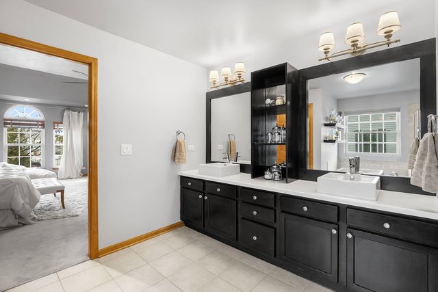 865 Sterling Heights Drive, Antioch, IL 60002