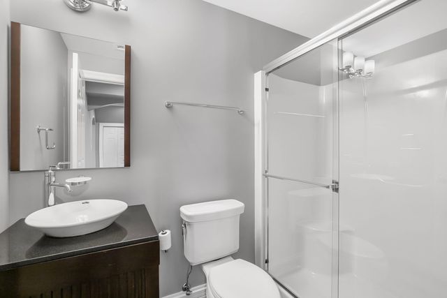 865 Sterling Heights Drive, Antioch, IL 60002