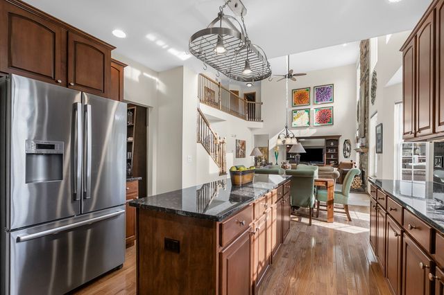 865 Sterling Heights Drive, Antioch, IL 60002