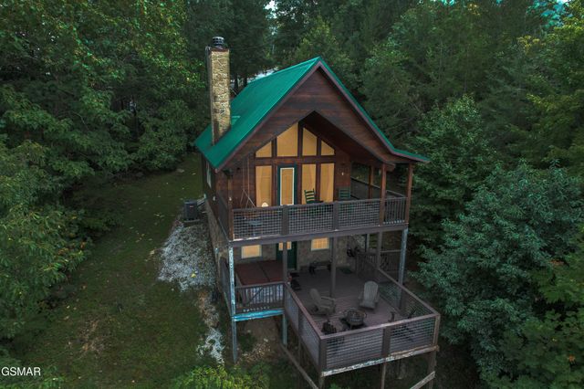 3813 Glenview Way, Sevierville, TN 37862