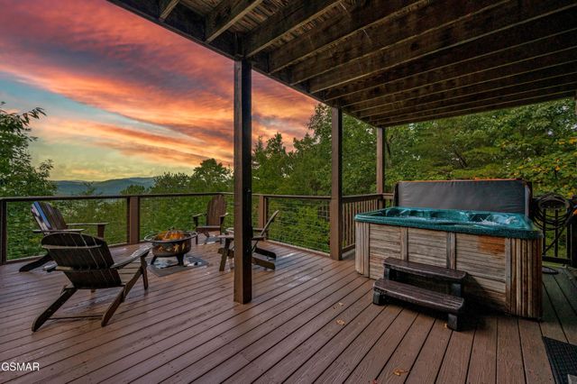 3813 Glenview Way, Sevierville, TN 37862