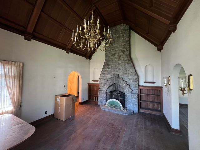 400 W Maple Street, Nicholasville, KY 40356