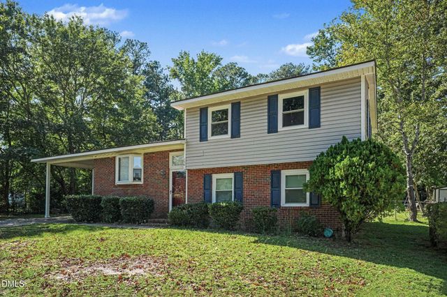 6546 Portsmouth Drive, Fayetteville, NC 28314