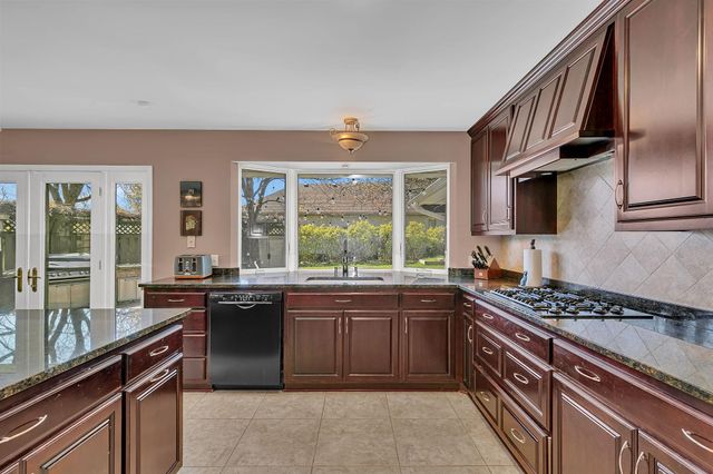 1025 Water Avenue S, Sauk Rapids, MN 56379
