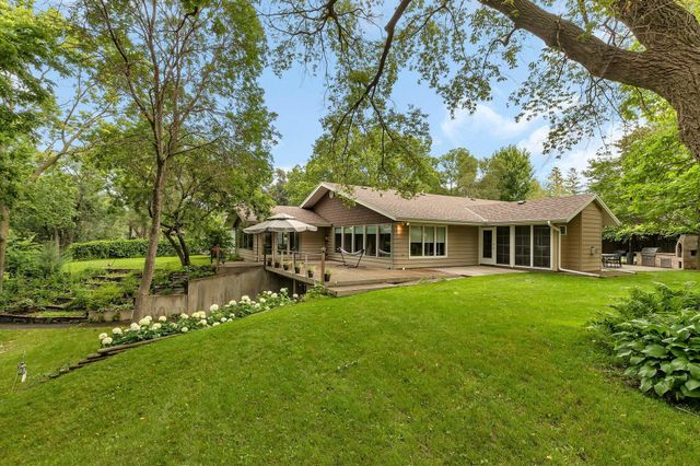 1025 Water Avenue S, Sauk Rapids, MN 56379