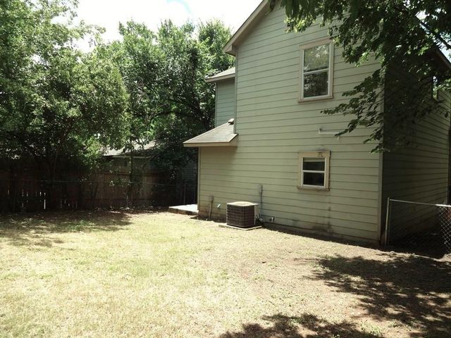 4704 Ledesma RD A & B, Austin, TX 78721