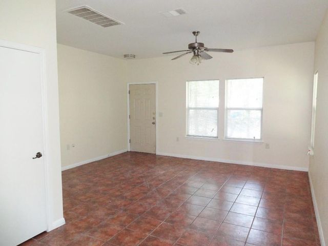 4704 Ledesma RD A & B, Austin, TX 78721