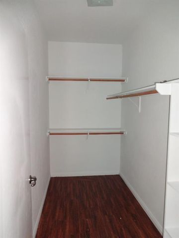 4704 Ledesma RD A & B, Austin, TX 78721