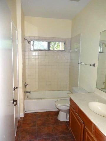 4704 Ledesma RD A & B, Austin, TX 78721