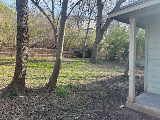 4704 Ledesma RD A & B, Austin, TX 78721