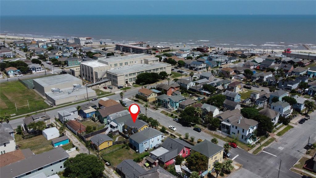 1614 Ursuline Street, Galveston, TX 77550