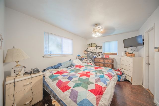 1355 Desoto Avenue, Ypsilanti, MI 48198