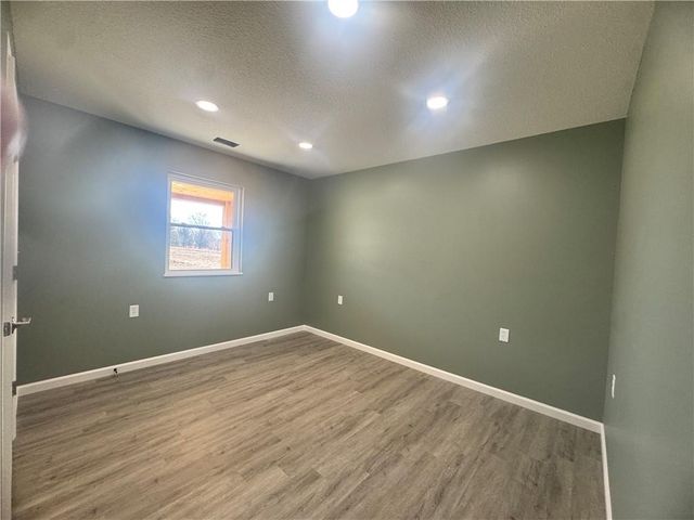 7266 NW State Route FF Highway, Adrian, MO 64720