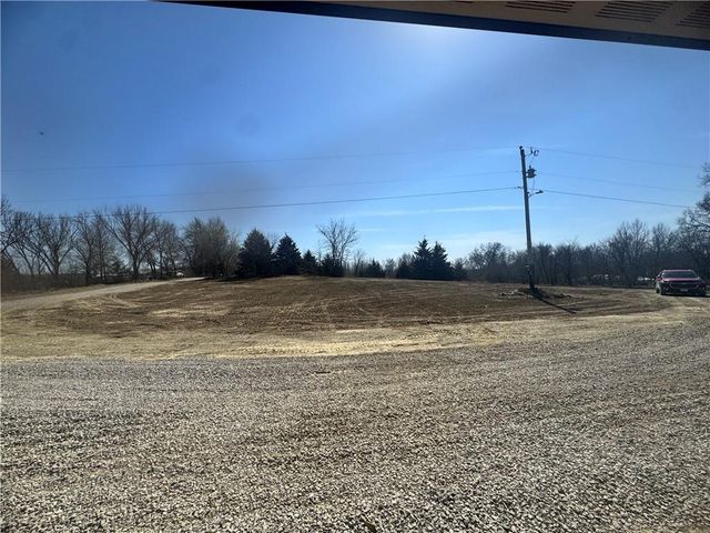 7266 NW State Route FF Highway, Adrian, MO 64720