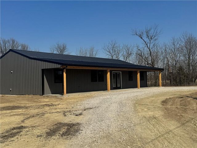 7266 NW State Route FF Highway, Adrian, MO 64720
