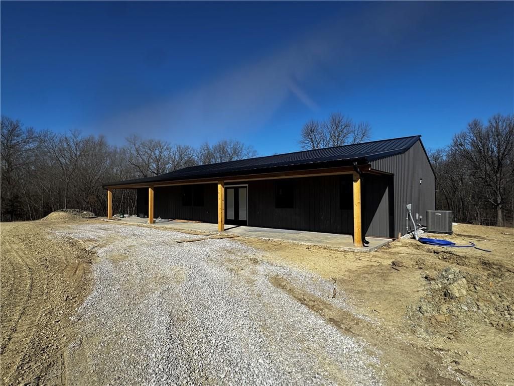 7266 NW State Route FF Highway, Adrian, MO 64720