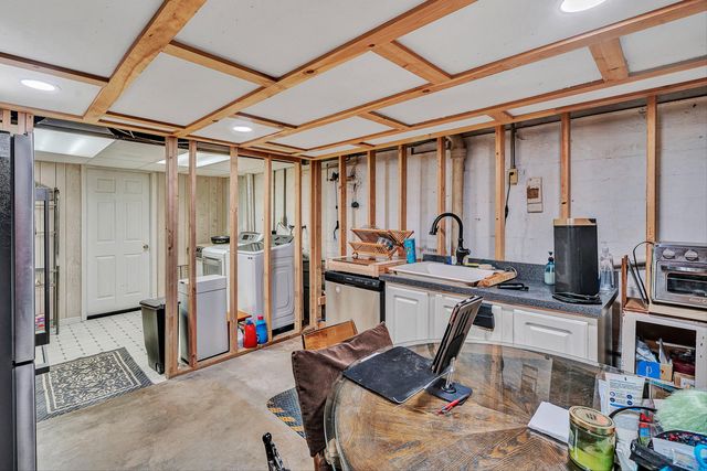 3125 Burnleigh RD, Roanoke, VA 24014