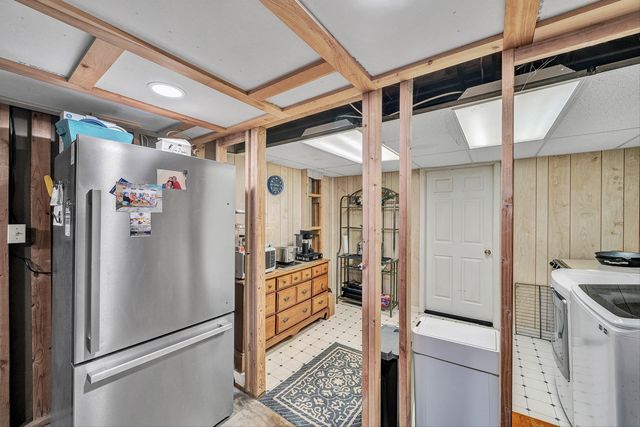 3125 Burnleigh RD, Roanoke, VA 24014