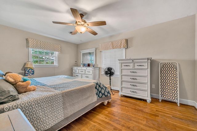 3125 Burnleigh RD, Roanoke, VA 24014