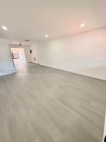 2424 SW 21st Ter 0, Miami, FL 33145