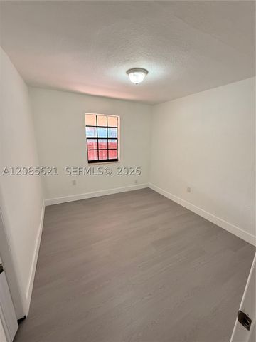 2424 SW 21st Ter 0, Miami, FL 33145