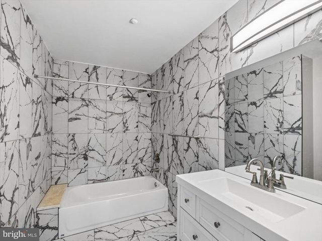 119 TIMOTHY CIR, Wayne, PA 19087