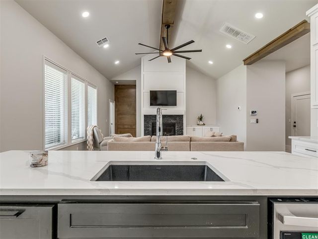 8012 NW 152nd Terrace, Edmond, OK 73013